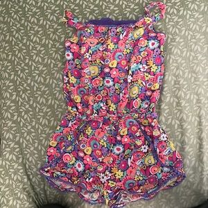 A flower one piece! 🌸